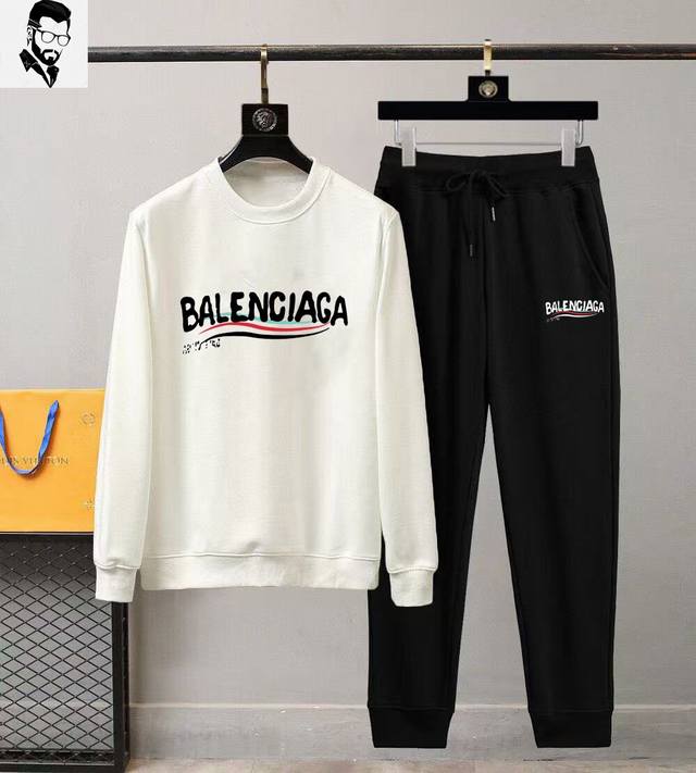 支持年后退换 直 Balenciaga 巴黎世家 胖子福音 爆款套装来袭 专注官网原版 2025全新爆款卫衣套装 原单狠货倾注顶级设计师的精心之作 就为一个贴合