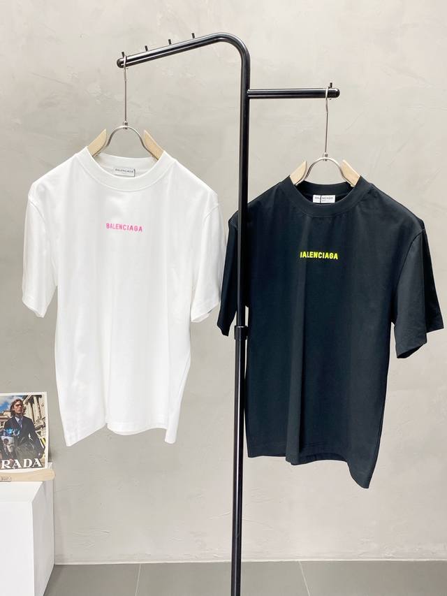 支持年后 。Balenciga巴黎世家独家专供新款原单男士休闲短袖 高端定制 高版本 时尚百搭爆款进口面料 手感超柔软细腻 穿着亲肤舒适 高端精品 代工厂精细做