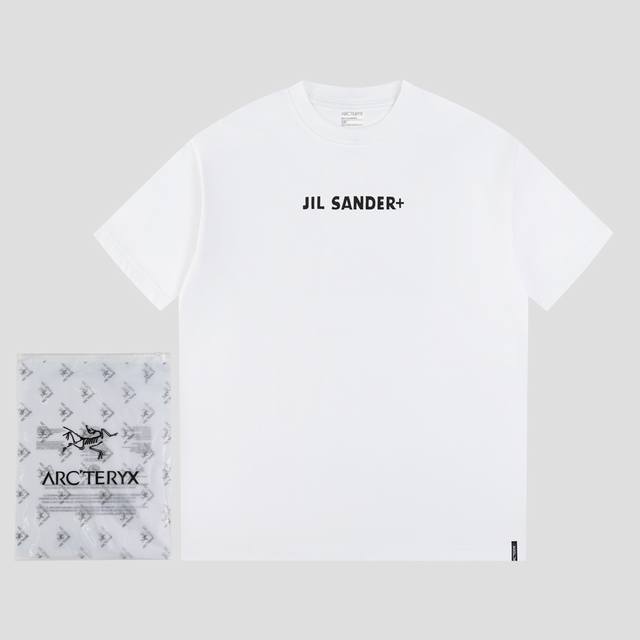 始祖鸟Jil Sander+ 款号717-2 Fw短袖T恤Jil Sander小鸟Logo印花 高端32S双纱280克面料 重磅面料 定制拉架罗纹同缸同染 三标