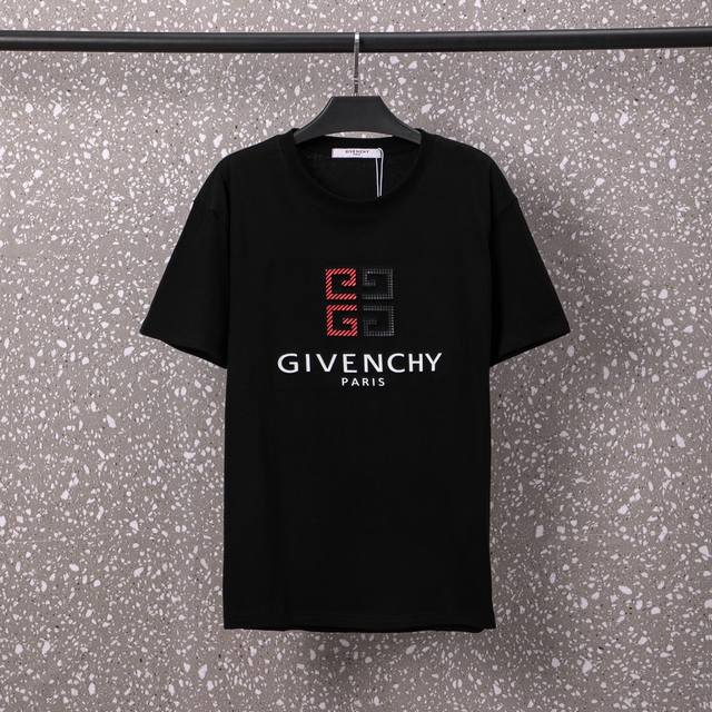 634#Givenchy 男女同款 32S双纱爽全棉250克重高品质双色定制款空压工艺-颜色黑 白-码数XS-L- - 点击图像关闭