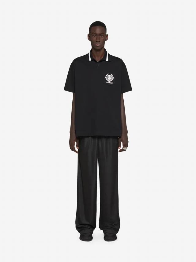 Givenchy 纪梵希Crest POLO衫 面料：采用60支丝光珠地 轻薄透气. 定织定染. 面料纯棉纱织定织.双珠地眼洞.上身立体不贴身. 面料：螺纹采用