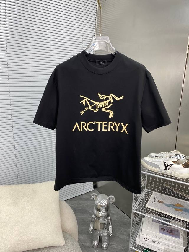 ARCTERYX始祖鸟 2025ss春夏最新款短袖T恤出货啦！！ 2025新款T恤 高版本专用面料 高克重 260g 纯棉面料 上身舒适不失挺阔 针脚刺绣工艺、