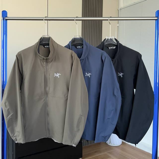 Arcteryx 始祖鸟GAMMA MX立领软夹克冲锋衣防风防水外套 这款Gamma MX夹克久经考验，专为高山旅行不断变化的需求而设计。采用Fortius 2