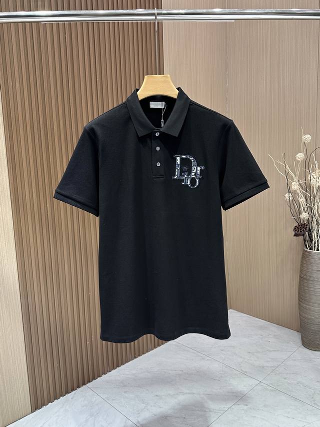 Dior 迪奥 2025ss经典时尚翻领 Polo衫短袖 贸易公司渠道订单，官网同步发售，简约大气，时尚百搭，品相更是无法挑剔更不易褪色彰显出别样的风味 码数：