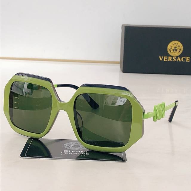 VERSACE MOD:VE4481 Size:51-22-145，