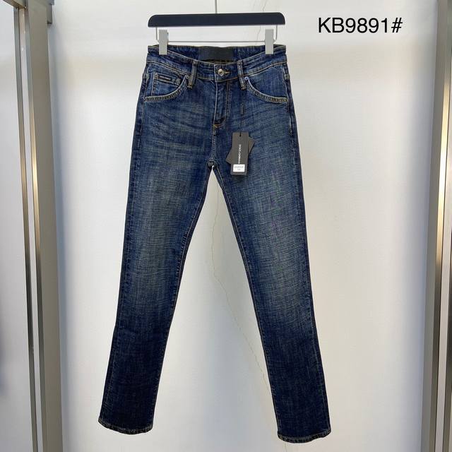 杜家牛仔裤 牛仔蓝 Size：29 30 31 32 33 34 36 新品 10001#