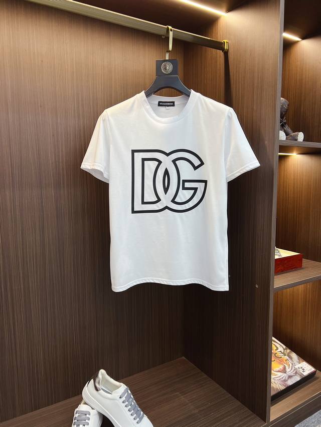 D&G 2025年春夏新品上新 三标齐全 圆领短袖T恤 好货不用过多介绍 看细节 专柜码数：M-4XL